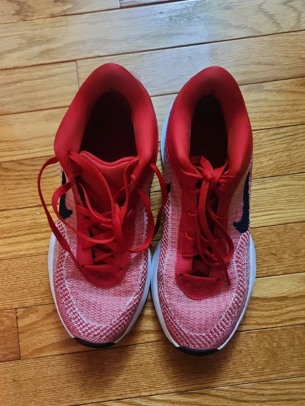 Nike GT Hustle Academy Red Men's Basketball Sneakers
